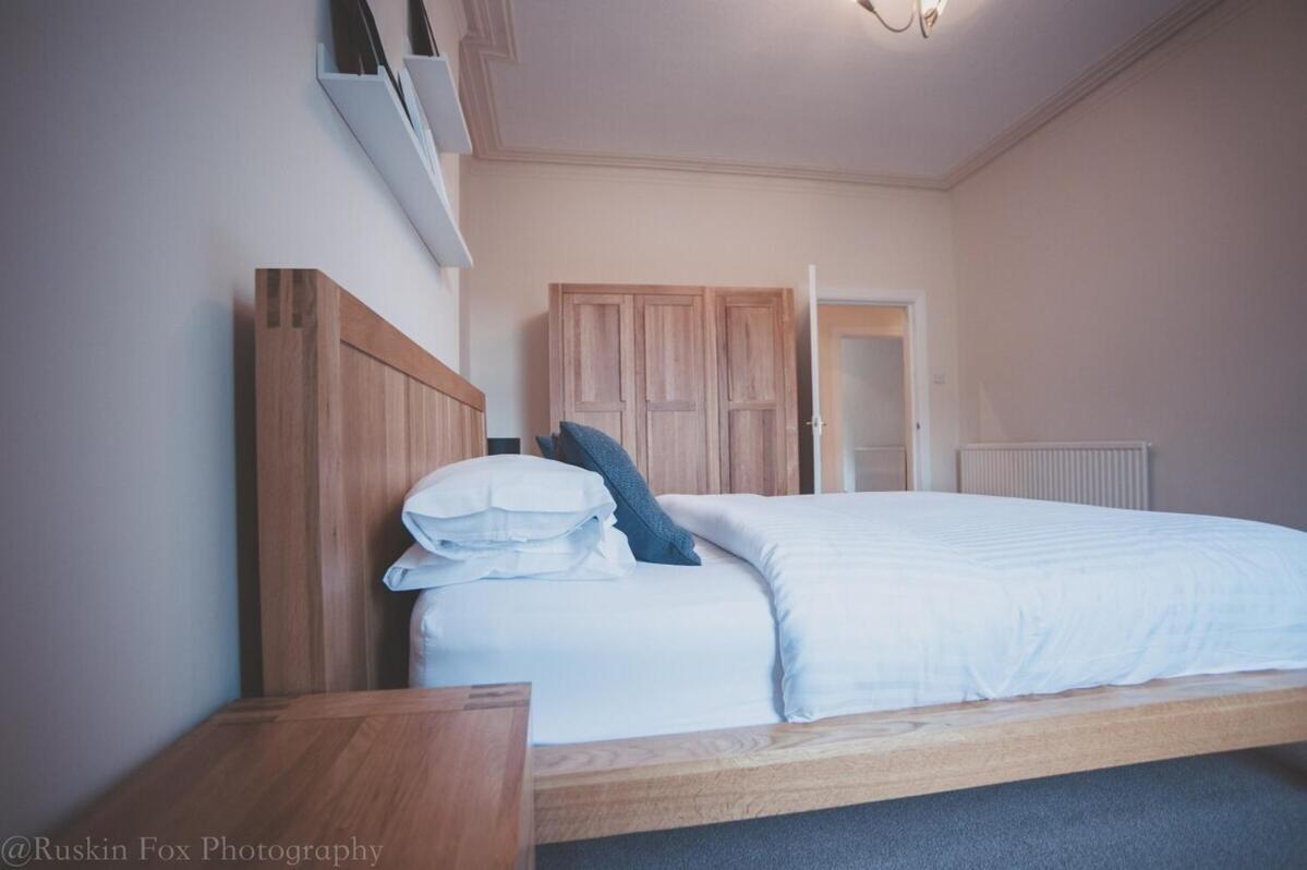 Stylish And Spacious Two Bed In Aberdeen'S West End Bagian luar foto